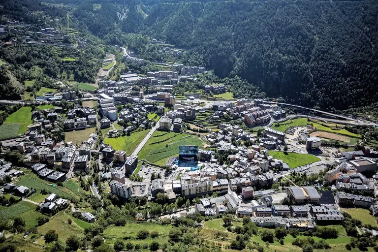 Encamp Andorra private transfer Go Transfer Barcelona